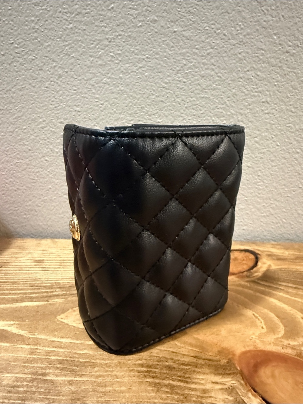 Quilted Faux Leather Black Women's Card Case Wallet; NWOT - Picture 4 of 5